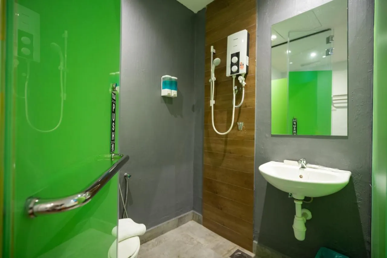 Apollo Inn George Town
